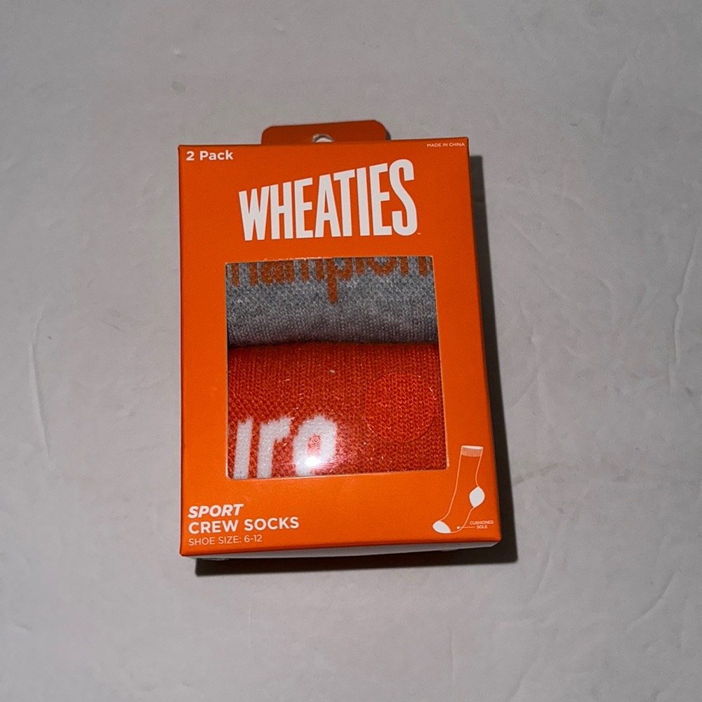Brand New Wheaties 2 Pack Mens Sport Crew Socks
